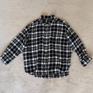 GAP black/off white flannel